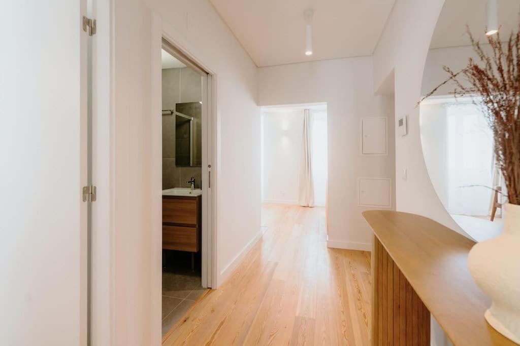 Lisbon Orange House - Beautiful Two-Bedroom Apartment 1D Bagian luar foto