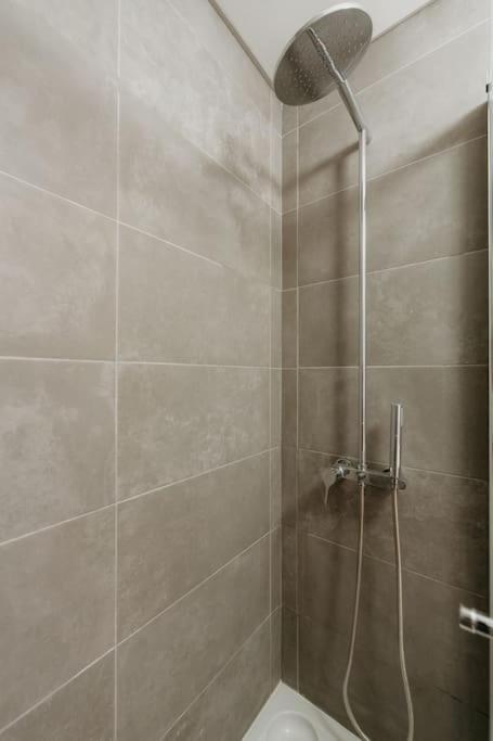 Lisbon Orange House - Beautiful Two-Bedroom Apartment 1D Bagian luar foto