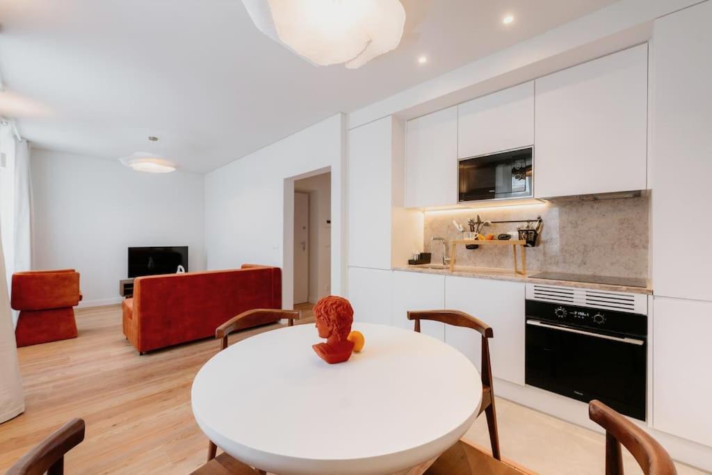 Lisbon Orange House - Beautiful Two-Bedroom Apartment 1D Bagian luar foto